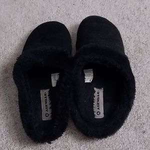 Bedroom slippers